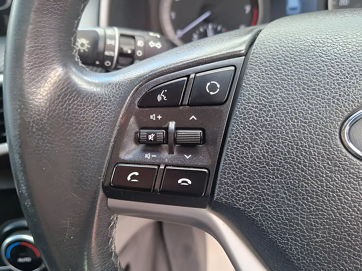 Used 2020 Hyundai Tucson Se Nav Grey - Interior and Exterior details 19