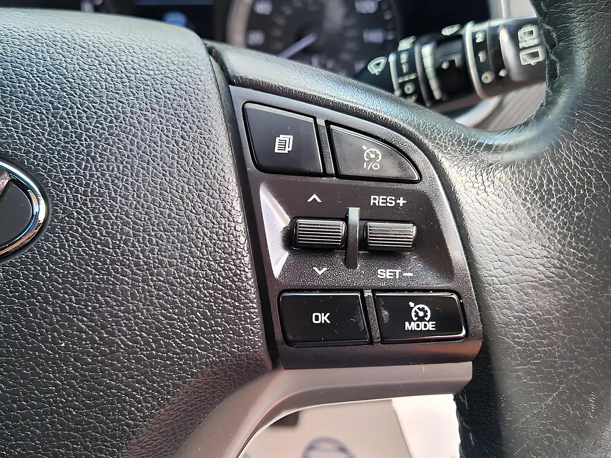 Used 2020 Hyundai Tucson Se Nav Grey - Interior and Exterior details 20