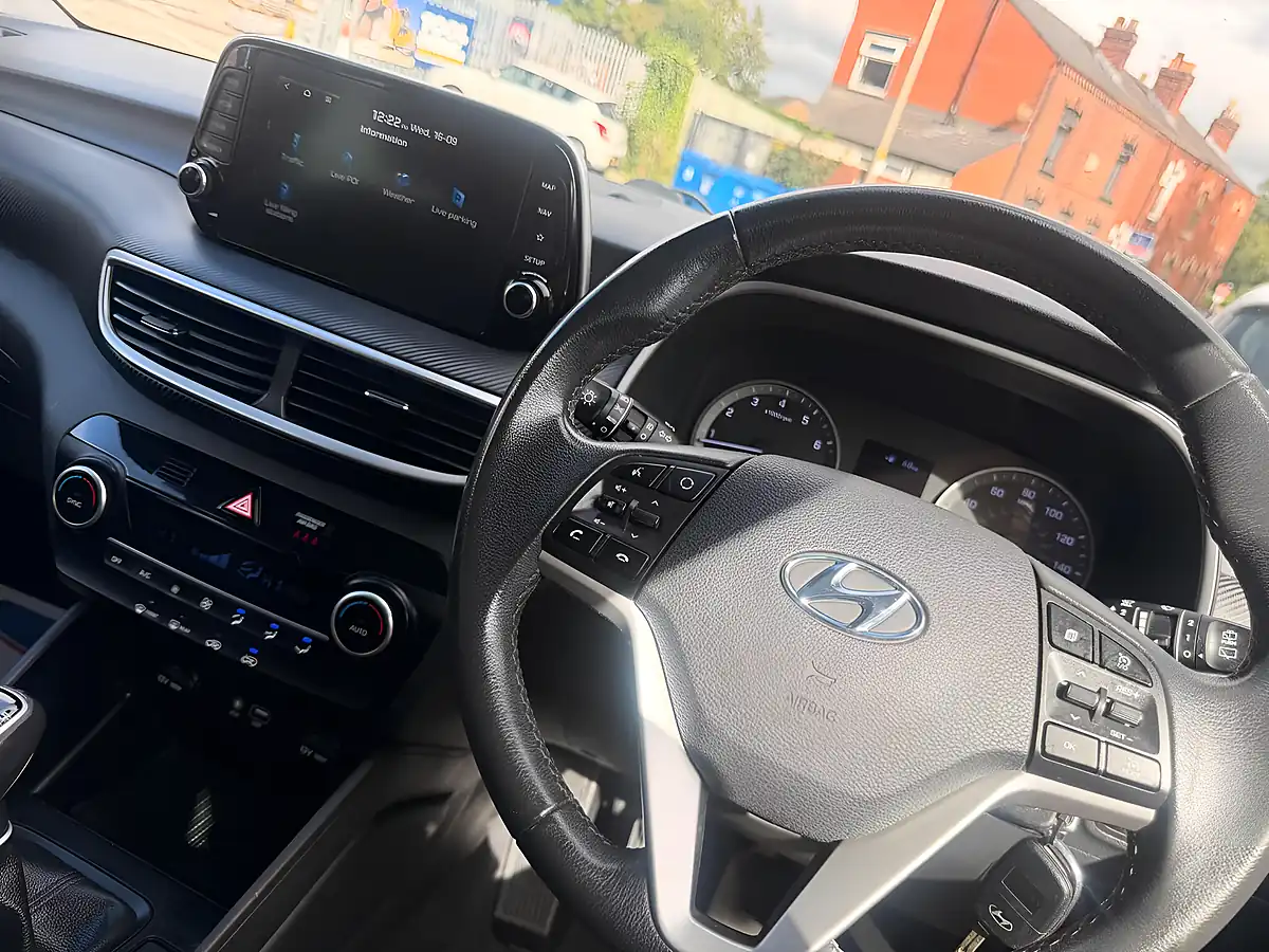 Used 2020 Hyundai Tucson Se Nav Grey - Interior and Exterior details 20