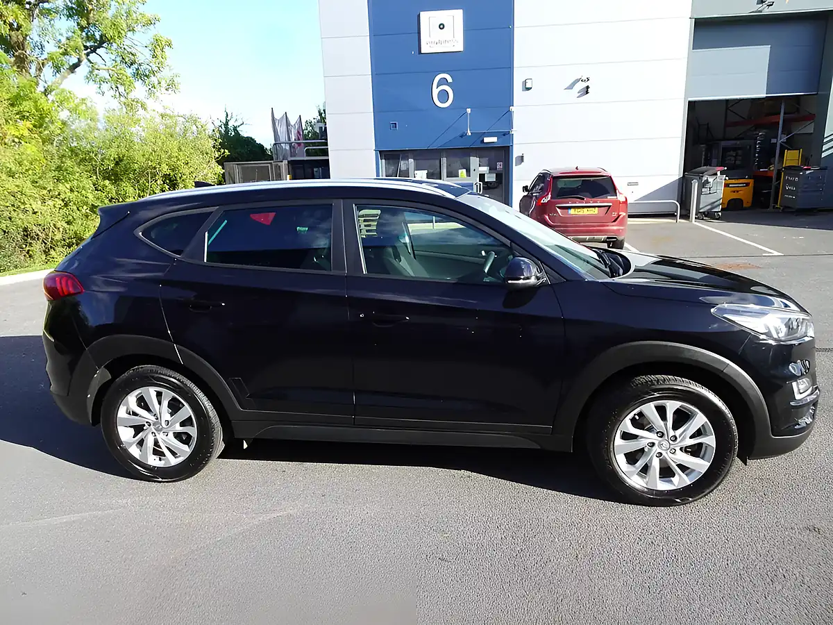 Used 2020 Hyundai Tucson Se Nav Phantom Black - Interior and Exterior details 16