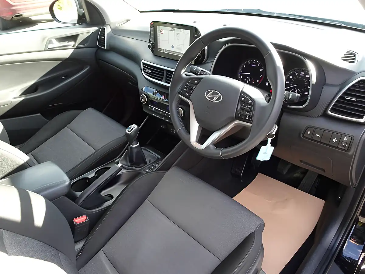 Used 2020 Hyundai Tucson Se Nav Phantom Black - Interior and Exterior details 2