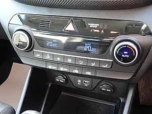 Used 2020 Hyundai Tucson Se Nav Phantom Black - Interior and Exterior details 9