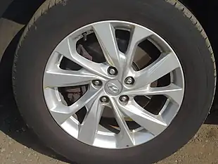 Used 2020 Hyundai Tucson Se Nav Platinum Silver - Interior and Exterior details 15