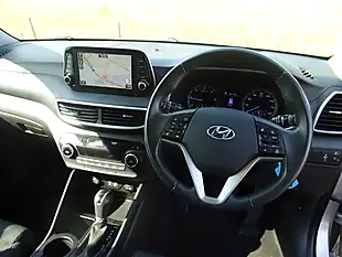 Used 2020 Hyundai Tucson Se Nav Platinum Silver - Interior and Exterior details 17