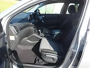 Used 2020 Hyundai Tucson Se Nav Platinum Silver - Interior and Exterior details 18