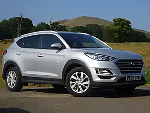 Used 2020 Hyundai Tucson Se Nav Platinum Silver - Interior and Exterior details 7