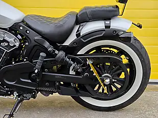 Used 2020 Indian Scout Bobber White - Interior and Exterior details 10