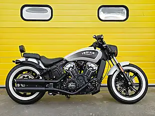 Used 2020 Indian Scout Bobber White - Interior and Exterior details 2