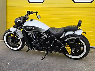 Used 2020 Indian Scout Bobber White - Interior and Exterior details 6