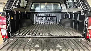 Used 2020 Isuzu D-Max Yukon Nav+ Black - Interior and Exterior details 13