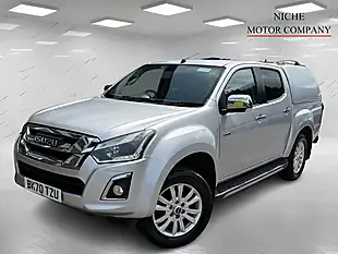 Used 2020 Isuzu D-Max Yukon Silver - Interior and Exterior details 4