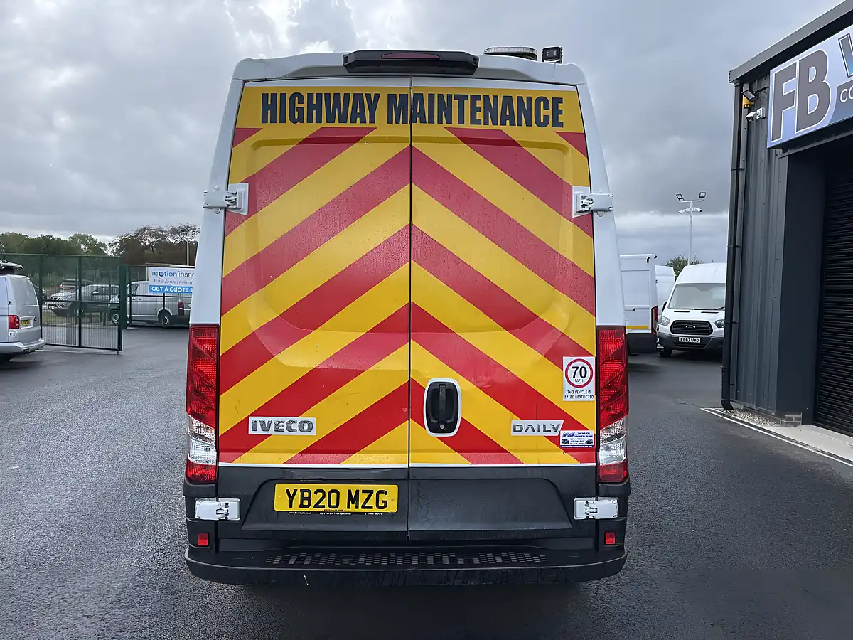 Used 2020 Iveco Daily 35S14 Swb Euro 6 No Vat White - Interior and Exterior details 8
