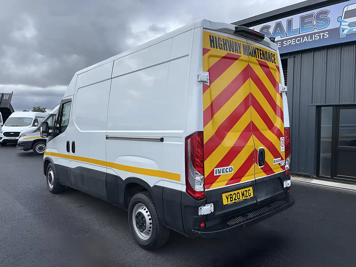 Used 2020 Iveco Daily 35S14 Swb Euro 6 No Vat White - Interior and Exterior details 9