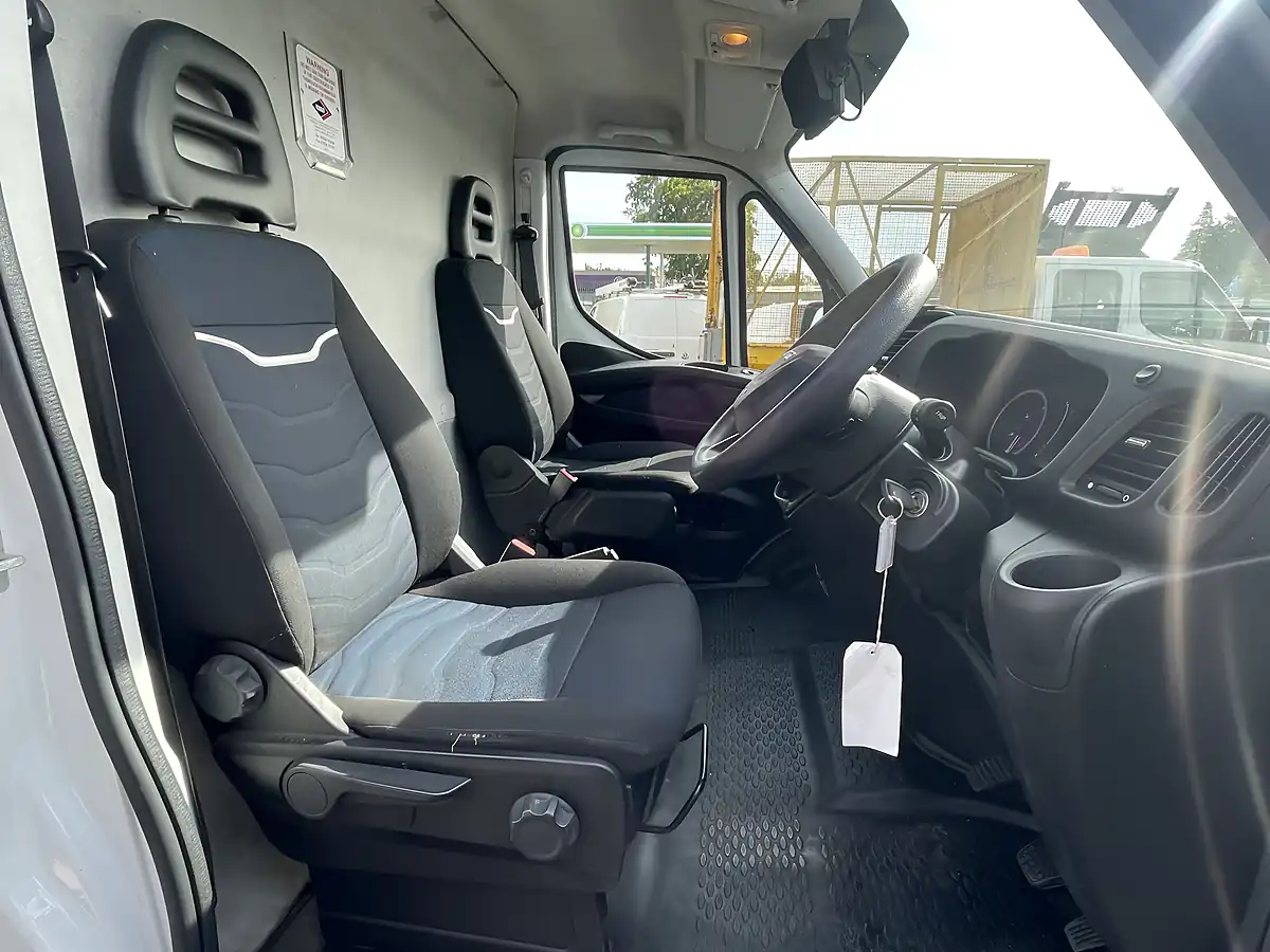 Used 2020 Iveco Daily 35S14 Swb Euro 6 White - Interior and Exterior details 14