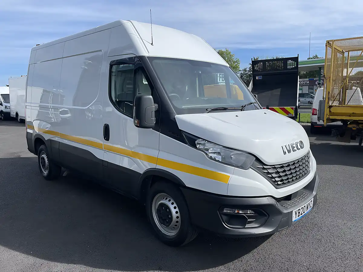 Used 2020 Iveco Daily 35S14 Swb Euro 6 White - Interior and Exterior details 3