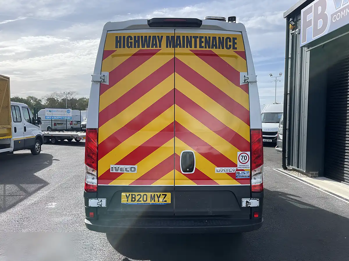 Used 2020 Iveco Daily 35S14 Swb Euro 6 White - Interior and Exterior details 5