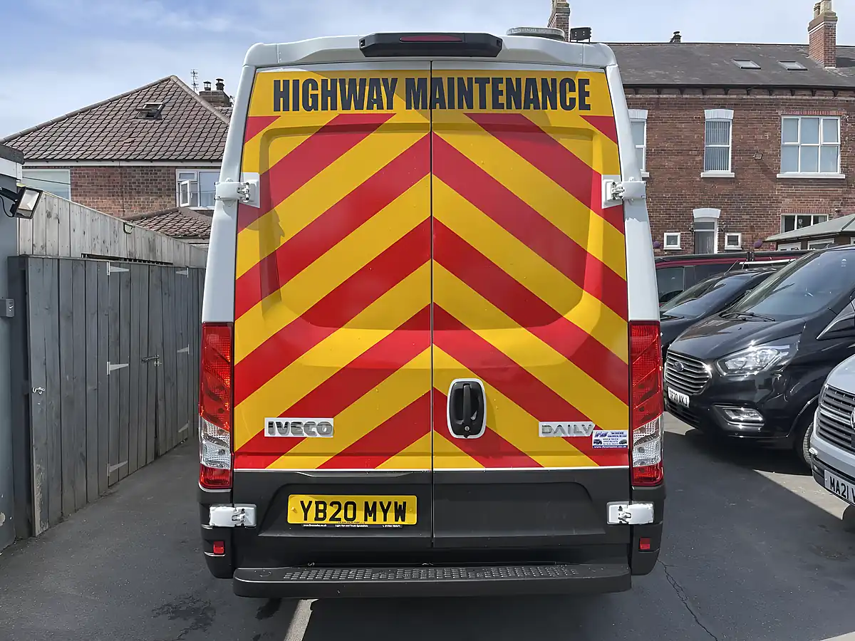 Used 2020 Iveco Daily 35S14 Swb White - Interior and Exterior details 9