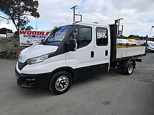 Used 2020 Iveco Daily Crew Cab Tipper Pickup White - Interior and Exterior details 5