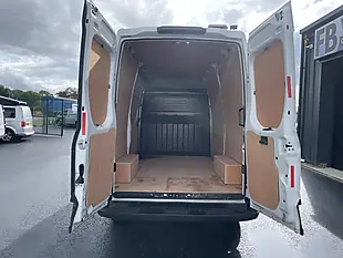 Used 2020 Iveco Daily Swb White - Interior and Exterior details 8