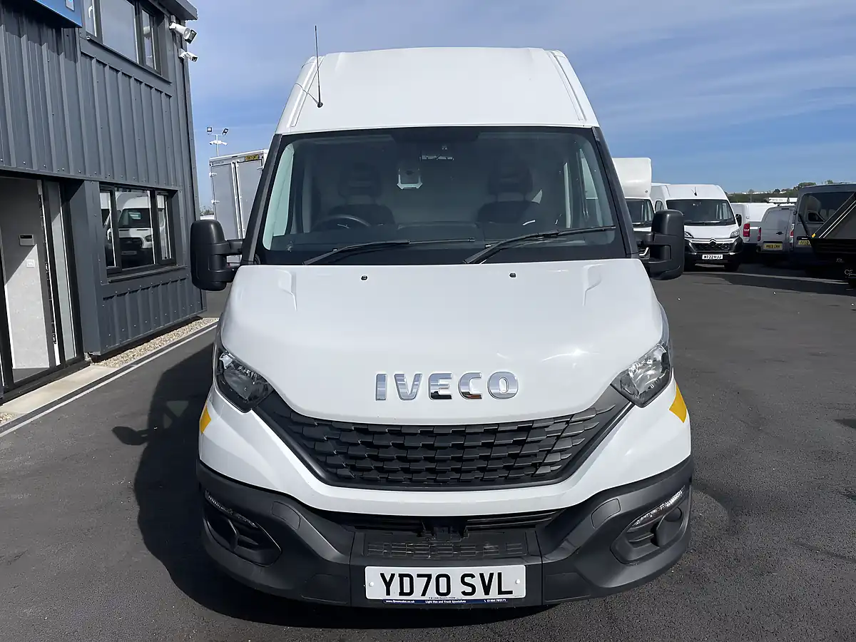 Used 2020 Iveco Daily Swb White - Interior and Exterior details 2