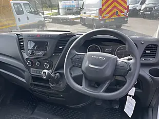 Used 2020 Iveco Daily Swb White - Interior and Exterior details 4