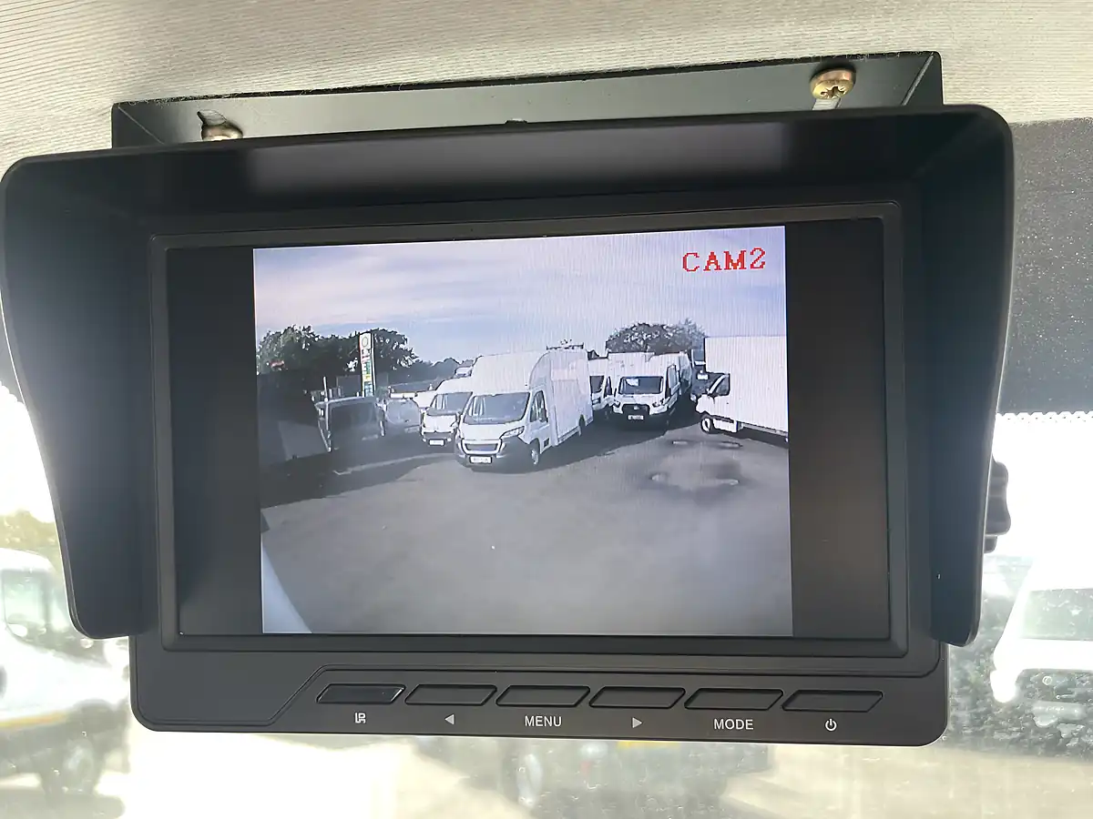 Used 2020 Iveco Daily Swb White - Interior and Exterior details 6
