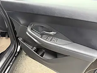 Used 2020 Jaguar E-Pace Black - Interior and Exterior details 18