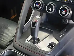 Used 2020 Jaguar E-Pace Chequered Flag Red - Interior and Exterior details 17