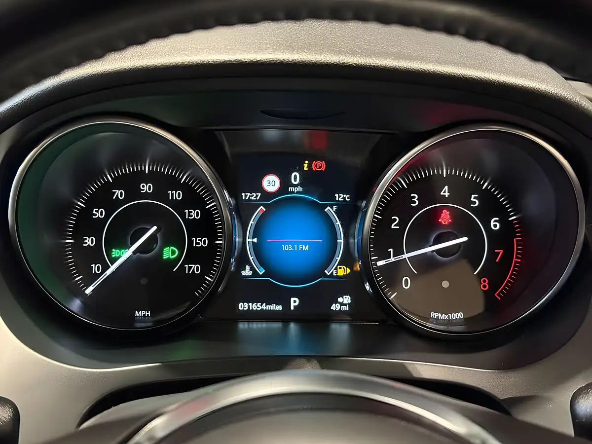 Used 2020 Jaguar E-Pace R-Dynamic Grey - Interior and Exterior details 18