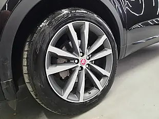 Used 2020 Jaguar E-Pace R-Dynamic Hse Black - Interior and Exterior details 11
