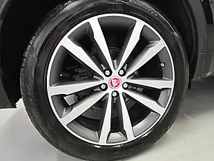 Used 2020 Jaguar E-Pace R-Dynamic Hse Black - Interior and Exterior details 7