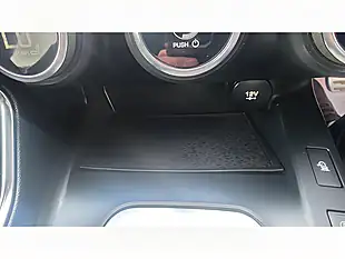Used 2020 Jaguar E-Pace R-Dynamic Hse Grey - Interior and Exterior details 15
