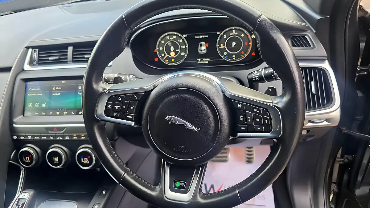 Used 2020 Jaguar E-Pace R-Dynamic Hse Grey - Interior and Exterior details 14