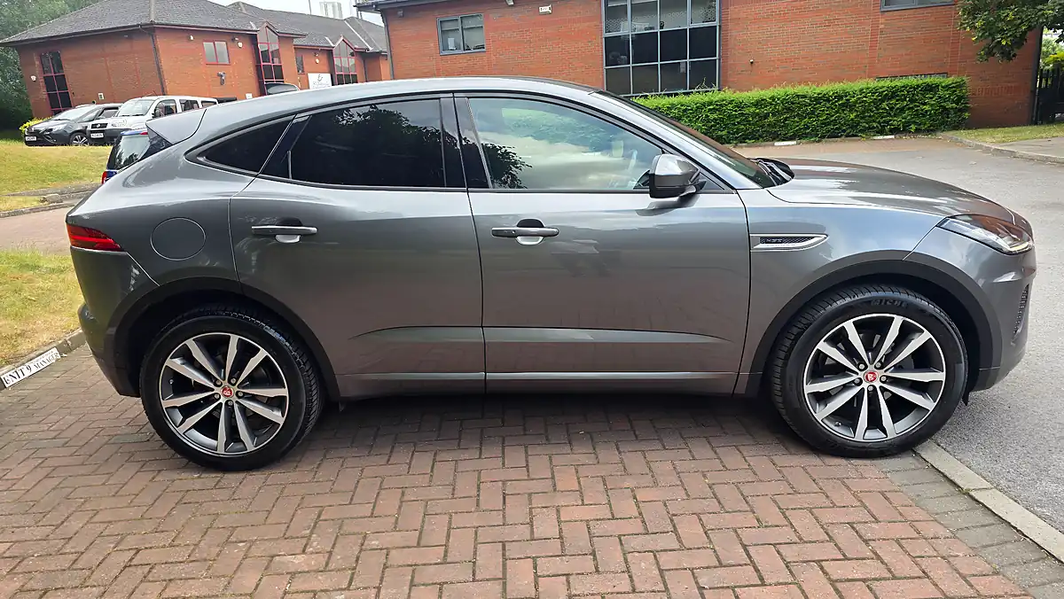 Used 2020 Jaguar E-Pace R-Dynamic Hse Grey - Interior and Exterior details 7