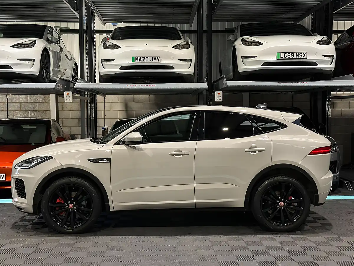 Used 2020 Jaguar E-Pace R-Dynamic Hse Nardo Grey - Interior and Exterior details 6