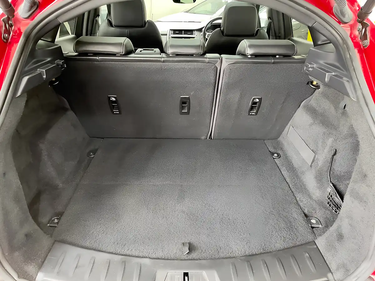 Used 2020 Jaguar E-Pace R-Dynamic Hse Red - Interior and Exterior details 15