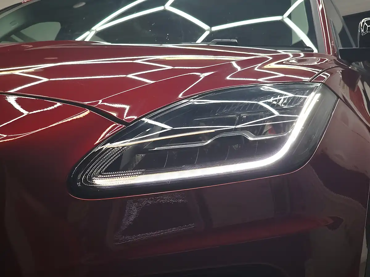 Used 2020 Jaguar E-Pace R-Dynamic S Red - Interior and Exterior details 18