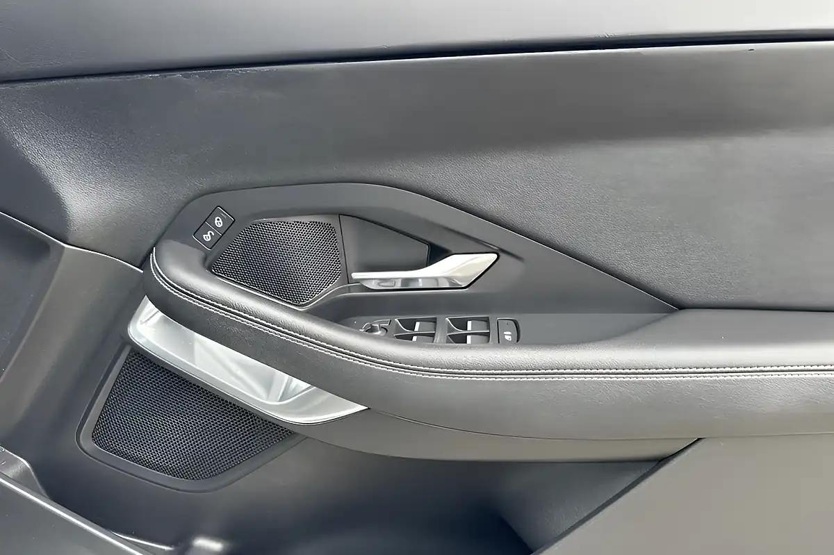 Used 2020 Jaguar E-Pace R-Dynamic S White - Interior and Exterior details 17