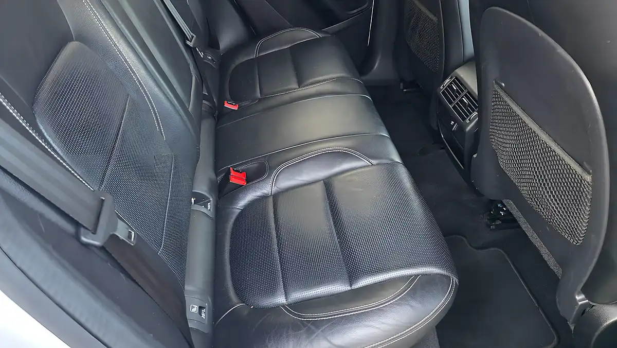 Used 2020 Jaguar E-Pace R-Dynamic S White - Interior and Exterior details 16