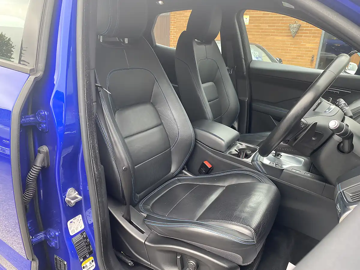 Used 2020 Jaguar E-Pace R-Dynamic Se Caesium Blue - Interior and Exterior details 14