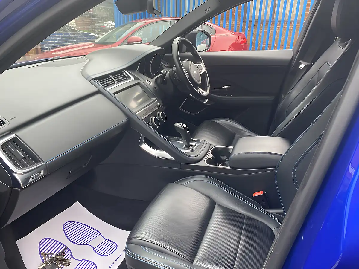 Used 2020 Jaguar E-Pace R-Dynamic Se Caesium Blue - Interior and Exterior details 7
