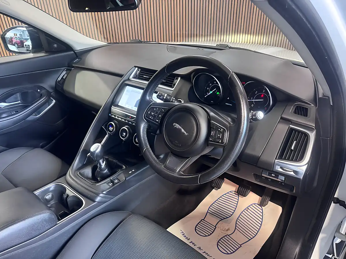 Used 2020 Jaguar E-Pace White - Interior and Exterior details 12