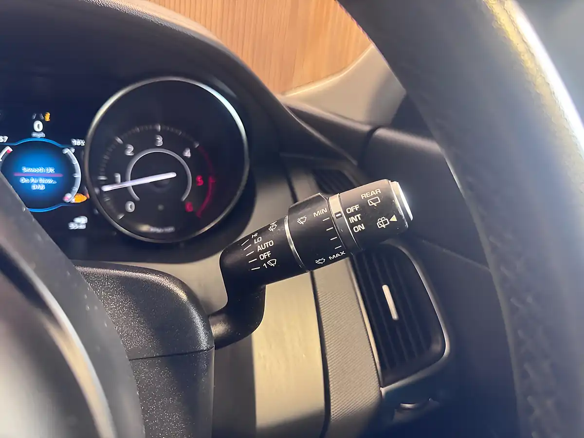 Used 2020 Jaguar E-Pace White - Interior and Exterior details 20
