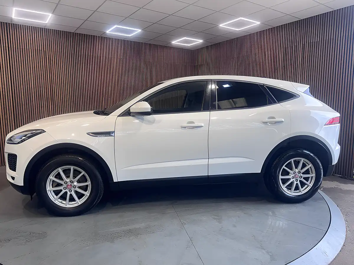 Used 2020 Jaguar E-Pace White - Interior and Exterior details 5