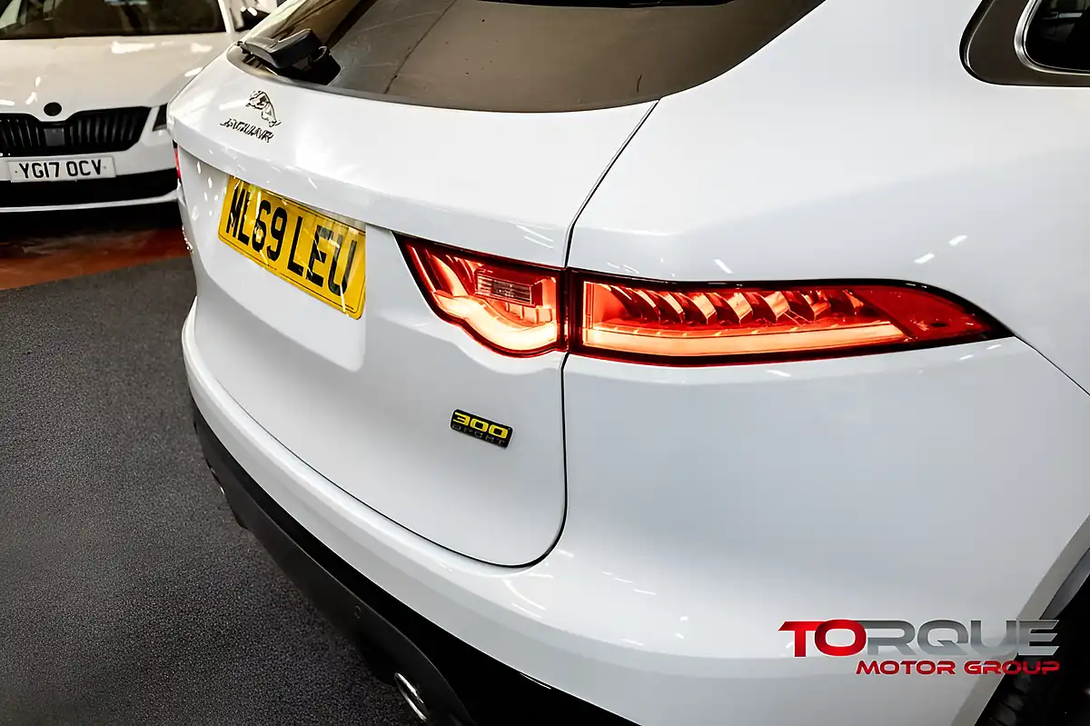 Used 2020 Jaguar F-Pace 300 Sport White - Interior and Exterior details 20