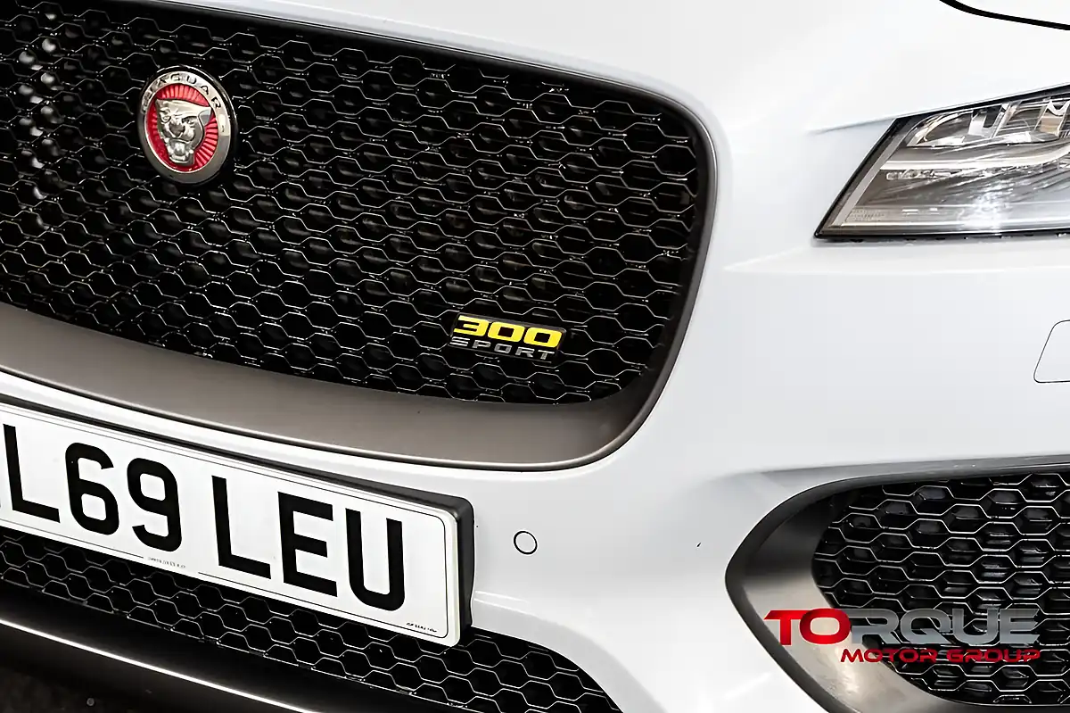 Used 2020 Jaguar F-Pace 300 Sport White - Interior and Exterior details 4