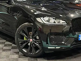 Used 2020 Jaguar F-Pace Chequered Flag Black - Interior and Exterior details 10
