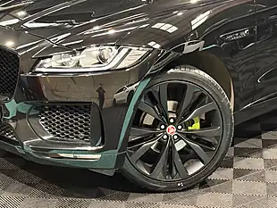 Used 2020 Jaguar F-Pace Chequered Flag Black - Interior and Exterior details 11
