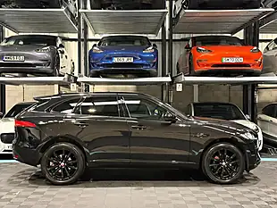 Used 2020 Jaguar F-Pace Chequered Flag Black - Interior and Exterior details 10
