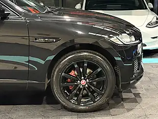 Used 2020 Jaguar F-Pace Chequered Flag Black - Interior and Exterior details 13
